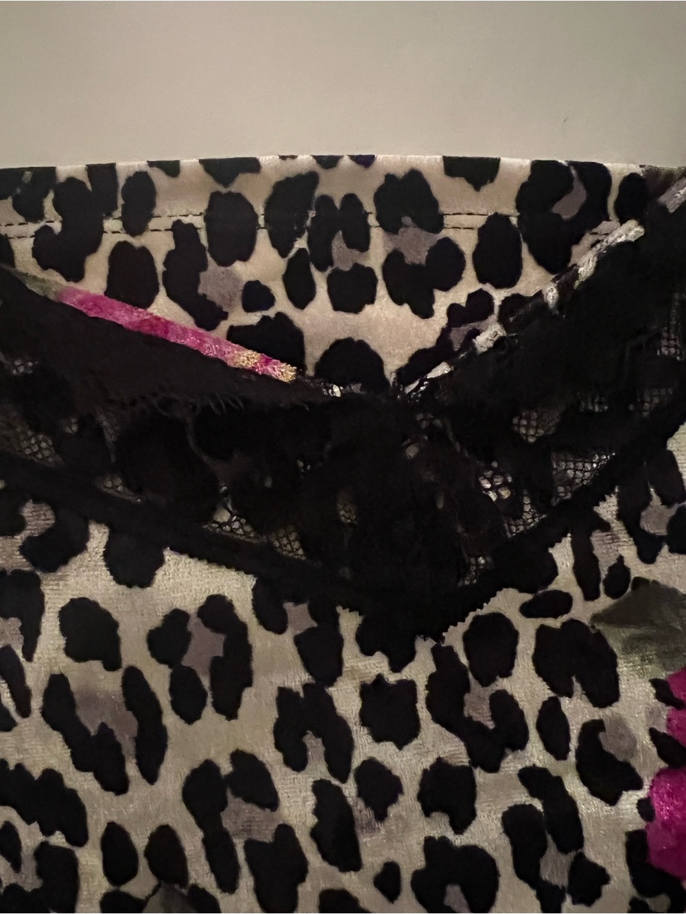 NWT sofia by sofia vergara Pajamas Black & Pink Floral Leopard Top & Shorts 3X - Picture 10 of 14